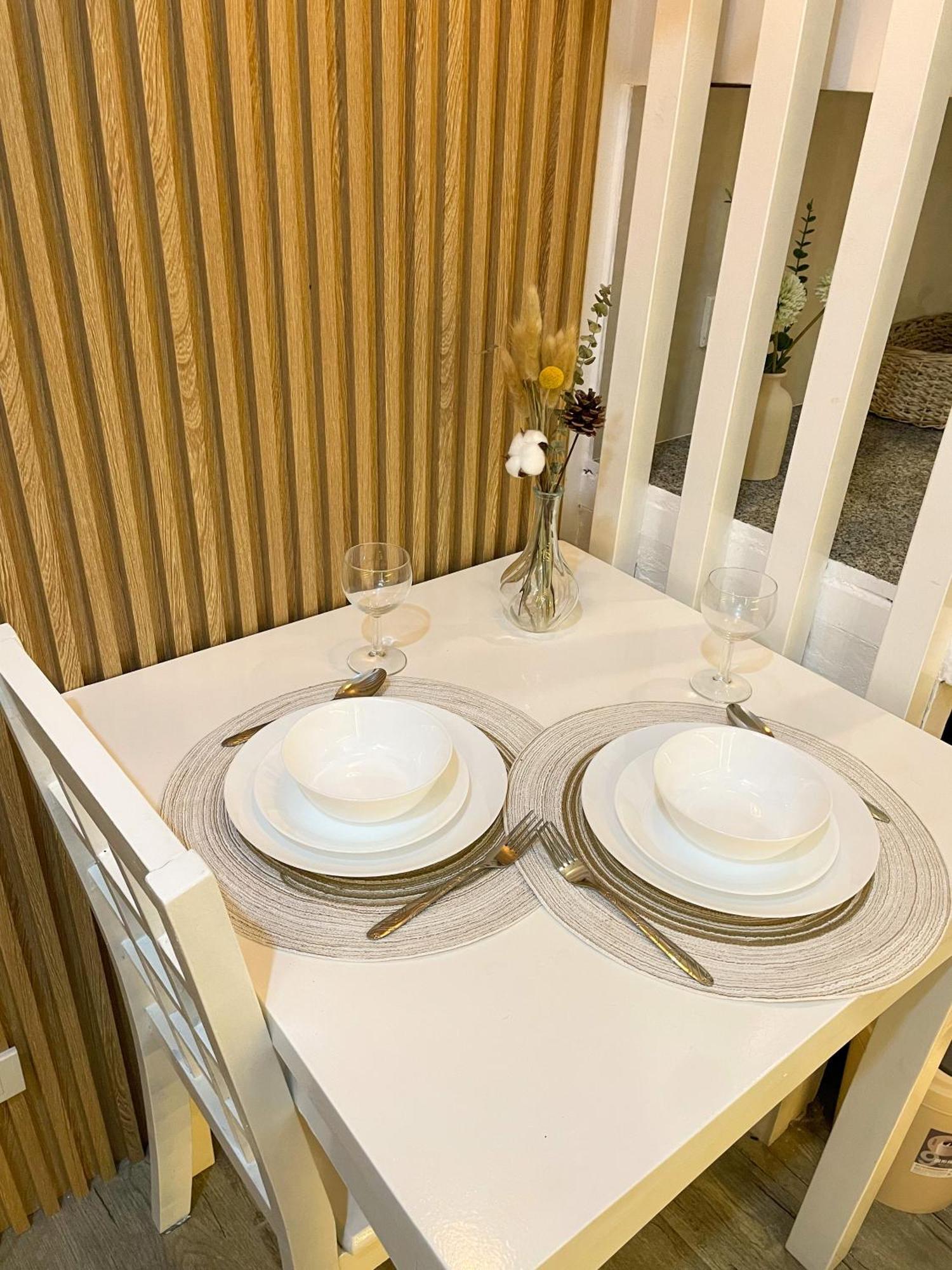 La Bella Residences, The Tiny Loft Tagaytay City Buitenkant foto